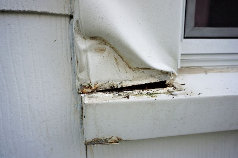Exterior Molding Repair